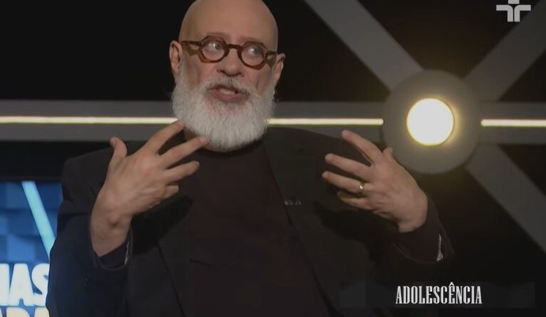 “O marketing deu um grande salto ao perceber que o adolescente é um produto", analisa Pondé