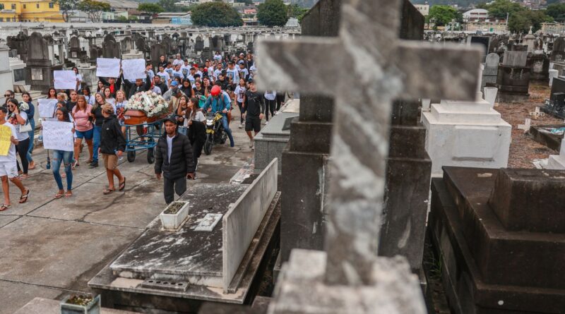 PT, PSOL e PCdoB pedem ao STF acesso de familiares à perícia de corpos