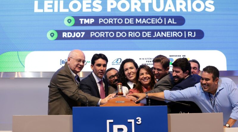Petrobras e Britto-Macelog vencem leilões portuários em São Paulo