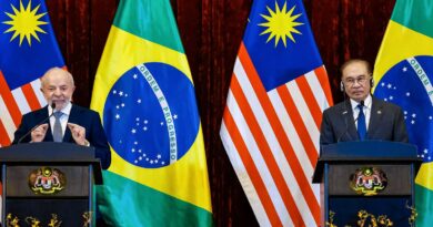 Problema do mundo é ausência de lideranças , diz Lula na Malásia