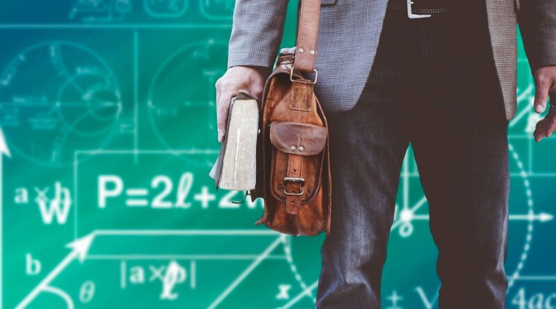 Professores do Rio denunciam escolas que não pagam salários