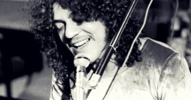 Rádio Cultura Brasil presta homenagem ao cantor Taiguara nesta quinta-feira (9)