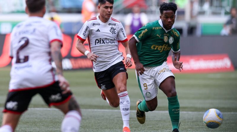 Rádio Nacional transmite ao vivo emoções de Flamengo x Palmeiras