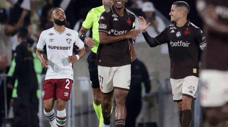 Rayan decide mais uma vez e Vasco derrota o Fluminense no Maracanã