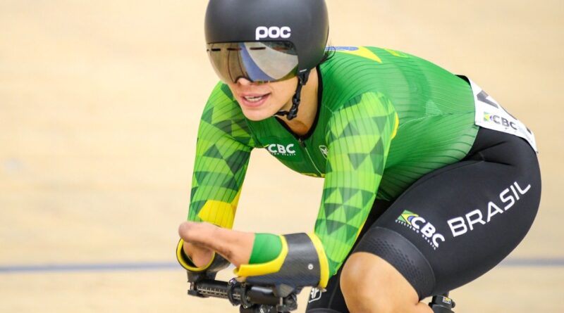 Sabrina Custódia voltou a brilhar no Mundial de ciclismo de pista