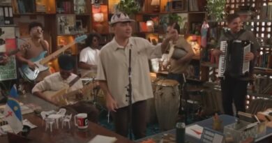 Tiny Desk chega ao Brasil com e tem João Gomes como primeiro convidado