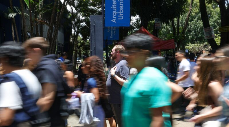 Abstenção no primeiro dia do Enem 2025 chegou a 27%