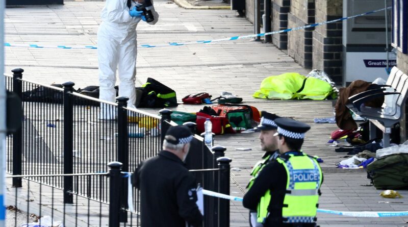 Ataque a trem em Cambridge deixa nove pessoas em estado grave