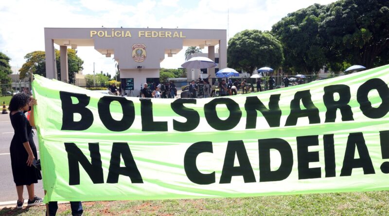 Bolsonaro ficará em cela da PF com 12 m², frigobar e banheiro privado