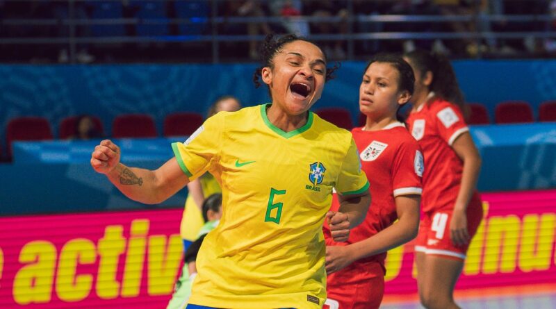 Brasil fecha primeira fase da Copa do Mundo com 9 a 0 sobre Panamá