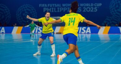 Brasil goleia Irã na estreia da Copa do Mundo de futsal feminino