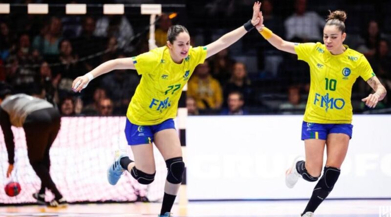 Brasil vence tchecas e vai à 2ª fase do Mundial Feminino de handebol