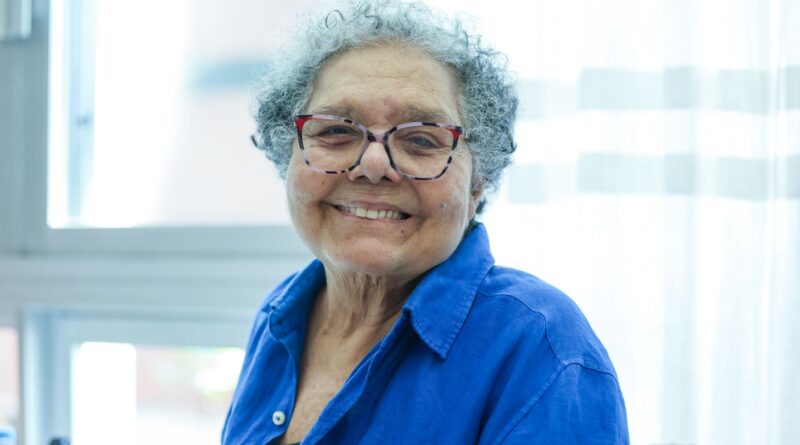 Cineasta negra pioneira no país, Adelia Sampaio inspira nova geração