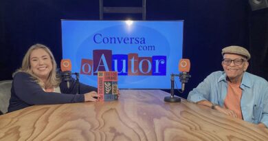 Conversa com o Autor entrevista escritor e compositor Nei Lopes