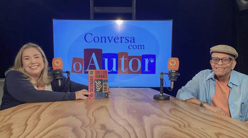 Conversa com o Autor entrevista escritor e compositor Nei Lopes