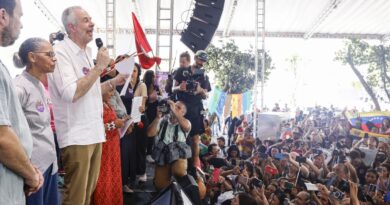 Côrrea do Lago promete levar pleitos da Cúpula dos Povos à COP30