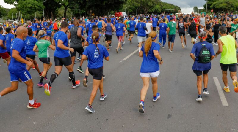 Corrida ColaboraGov celebra Dia do Servidor e promove integração