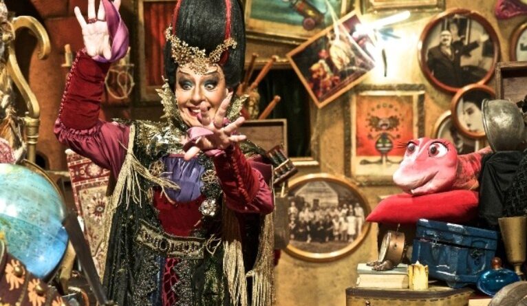 De forma divertida, novo episódio de Morgana & Celeste explora a invenção da máquina de lavar roupas