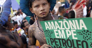 Em marcha global, indígenas cobram punição por morte de Guarani Kaiowá