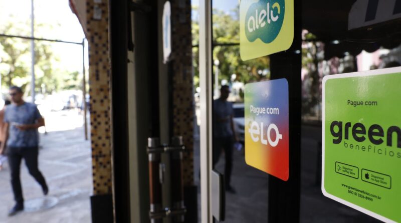 Empresários veem com expectativa mudanças no vale-alimentação