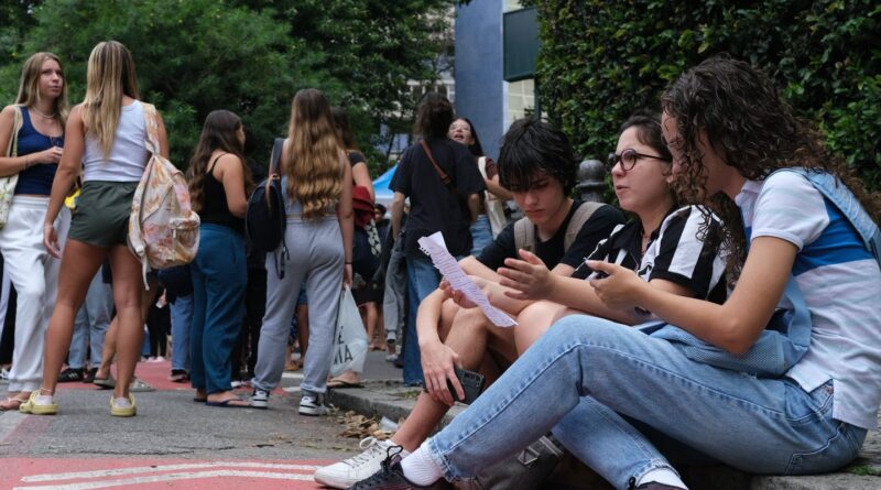Enem 2025: entenda quem pode solicitar a reaplicação das provas