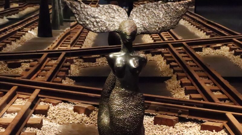 Exposição em São Paulo mostra a arte da joalheria africana