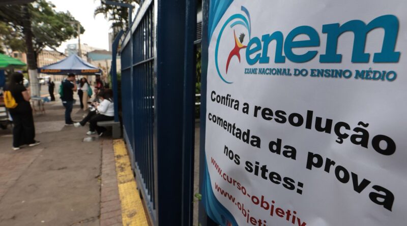 Gabarito do Enem 2025 sai nesta quinta-feira