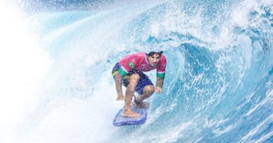 Gabriel Medina retorna ao Circuito Mundial de Surfe em 2026