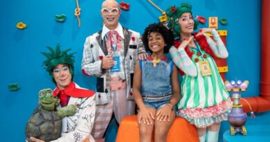 No Quintal da Cultura, Cacá desvenda um poema misterioso e leva o time a uma jornada pelo Mercadão