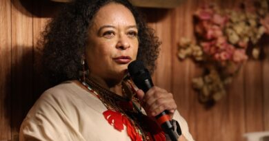 Primeira mulher negra será empossada na ABL hoje