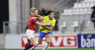 Seleção feminina perde para Noruega em penúltimo compromisso do ano