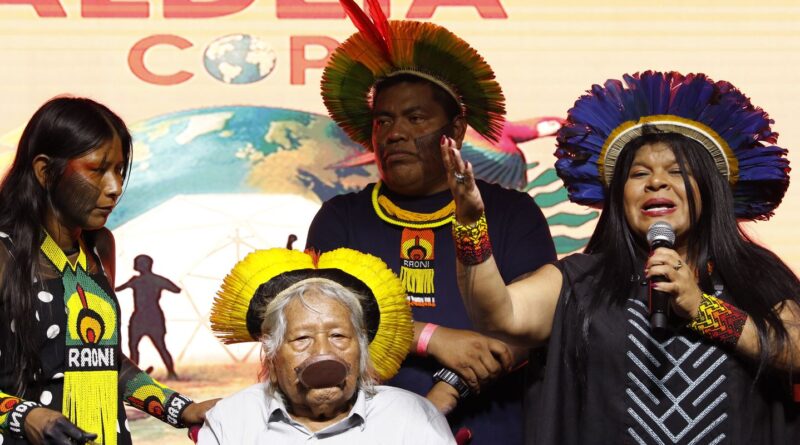 Todos da mesma aldeia: COP30 mobiliza 3 mil indígenas em Belém