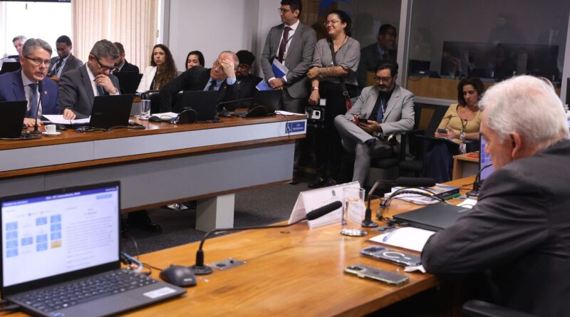 CCJ do Senado adia votação do PL Antifacção para 10 de dezembro