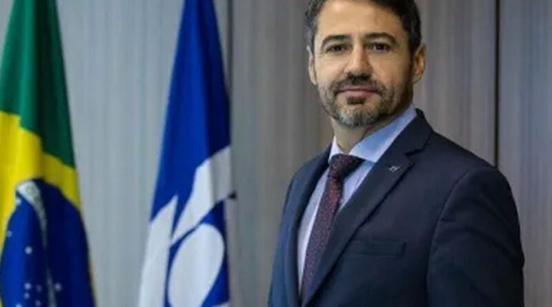 CGU demite ex-chefe da Receita que atuou no caso de joias sauditas