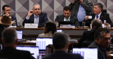 CPMI do INSS rejeita convocar Lulinha e o ministro Jorge Messias