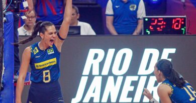 Central Julia Kudiess é eleita a 5ª melhor jogadora do vôlei mundial