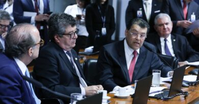 Comissão do Senado aprova aumento da taxação de fintechs e bets