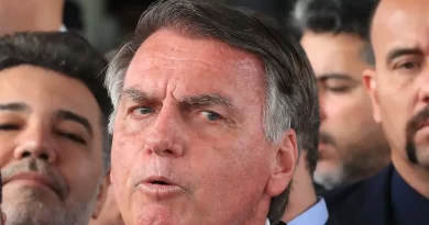 Defesa de Bolsonaro pede autorização para ele que deixe a prisão para realizar cirurgia – Portal Momento
