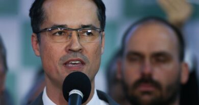 Deltan paga indenização a Lula por PowerPoint da Lava Jato