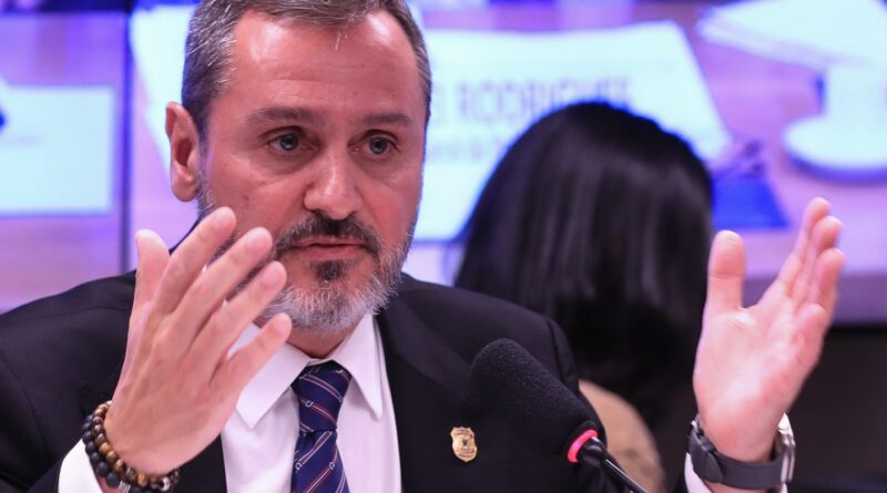 Diretor diz que PF não mede “estatura política” ao investigar emendas