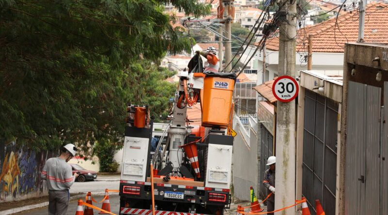 Enel anuncia R$ 10 bi em investimentos com foco em rede subterrânea