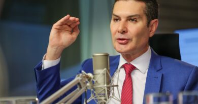 Governo federal vai investir R$ 4 bilhões em trens no Recife