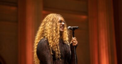 Liniker, Arnaldo Antunes e Carlos Malta são destaques da programação de fim de ano