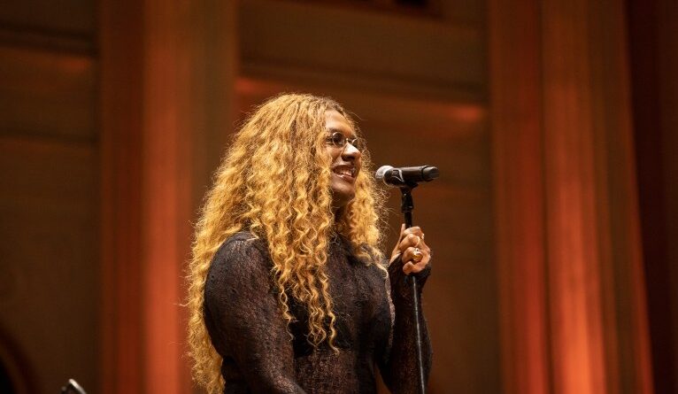 Liniker, Arnaldo Antunes e Carlos Malta são destaques da programação de fim de ano