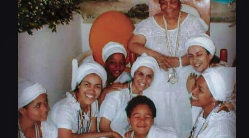 Lula lamenta morte de Mãe Carmen; “liderou terreiro com muito amor”