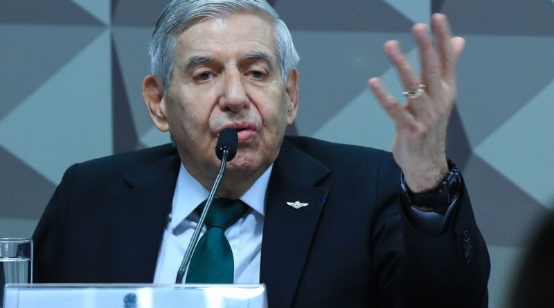 PF pede mais tempo para concluir perícia de Augusto Heleno