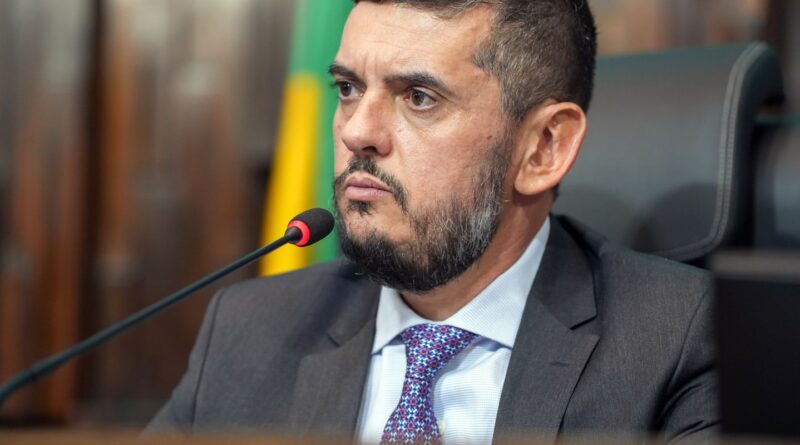 Prisão de presidente da Alerj é baseada em interceptação de mensagens