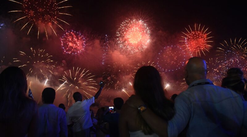 Queima de fogos pode desencadear crise sensorial em autistas