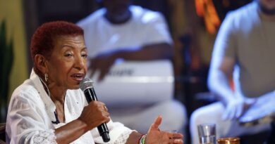 TV Brasil festeja 2026 com clássicos do samba em show especial