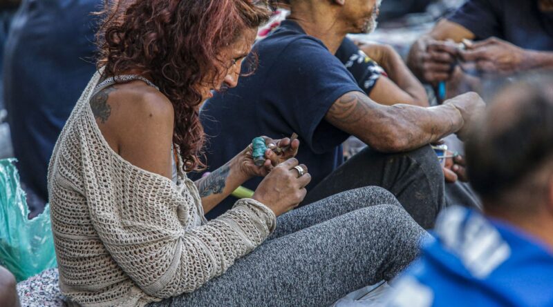 Um em cada cinco brasileiros já usou drogas ilícitas, aponta estudo